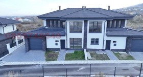 Обява Продава КЪЩА,с. Марково, област Пловдив>