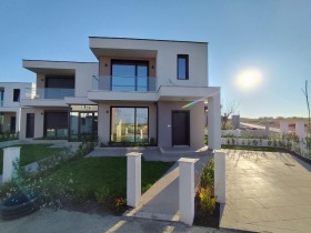 КЪЩА, 112 m2 - Holmes.bg КЪЩА, 112 m2