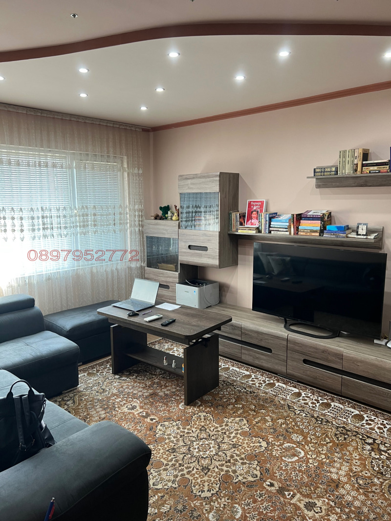 Продава 2-СТАЕН, град Пазарджик, Младост • 72000 € / 140819.76 лв. • 82361770 1 — Holmes.bg Продава 2-СТАЕН, град Пазарджик, Младост • 72000 € / 140819.76 лв. • 82361770 1