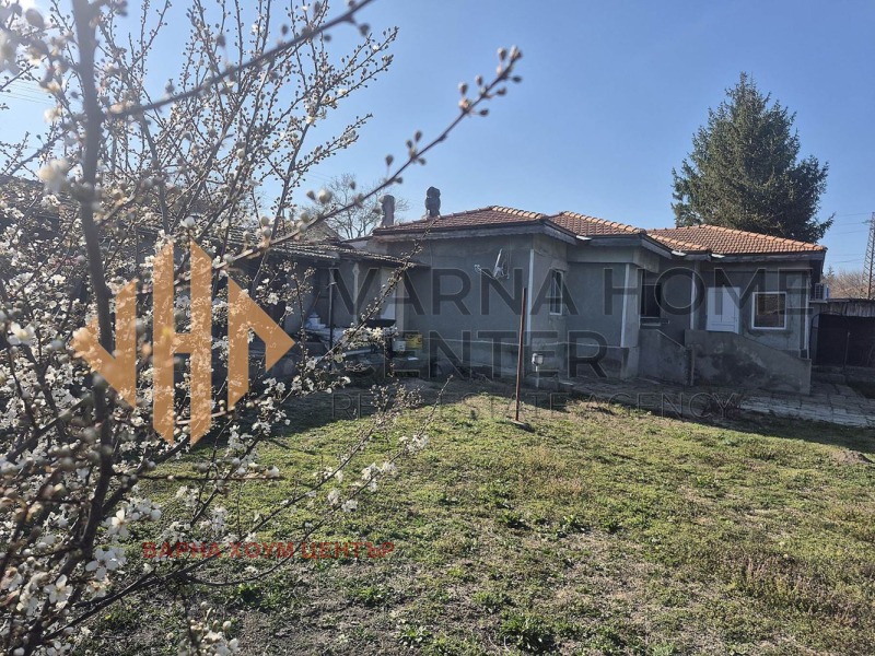 Продава КЪЩА, област Добрич, с. Църква • 73000 € / 142775.59 лв. • 58050425 1 — Holmes.bg Продава КЪЩА, област Добрич, с. Църква • 73000 € / 142775.59 лв. • 58050425 1