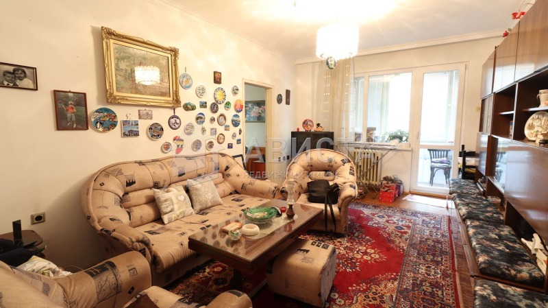 Продава 3-СТАЕН, град София, Оборище • 345000 € • 31054977 1 — Holmes.bg Продава 3-СТАЕН, град София, Оборище • 345000 € • 31054977 1