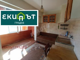 Продава 3-стаен, град Варна