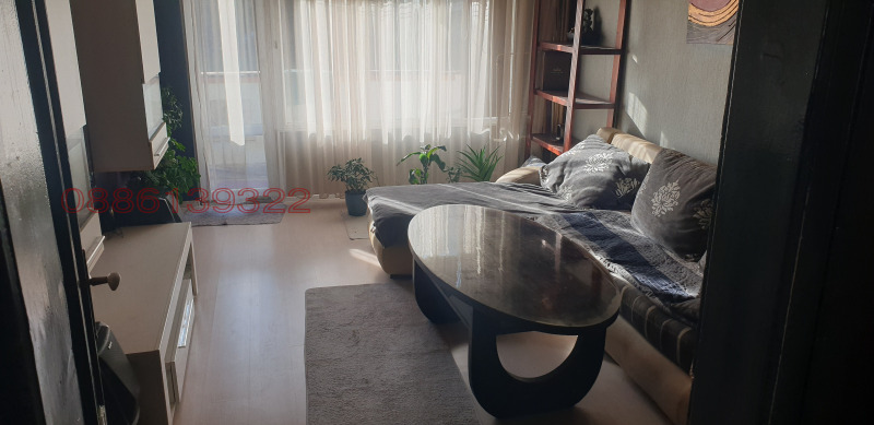 Продава 3-СТАЕН, град София, Банишора • 215000 € / 420503.45 лв. • 89976719 1 — Holmes.bg Продава 3-СТАЕН, град София, Банишора • 215000 € / 420503.45 лв. • 89976719 1