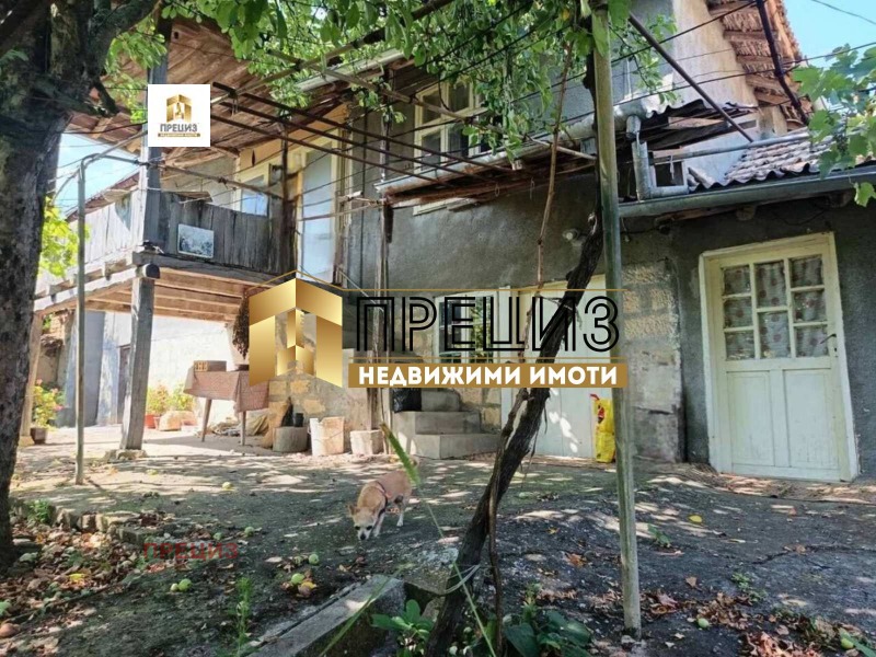 Продава КЪЩА, област Шумен, с. Лиси връх • 25000 € • 67247484 1 — Holmes.bg Продава КЪЩА, област Шумен, с. Лиси връх • 25000 € • 67247484 1