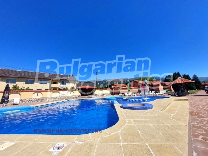 Продава ХОТЕЛ, област София, гр. Златица • 1500000 € • 68638269 1 — Holmes.bg Продава ХОТЕЛ, област София, гр. Златица • 1500000 € • 68638269 1