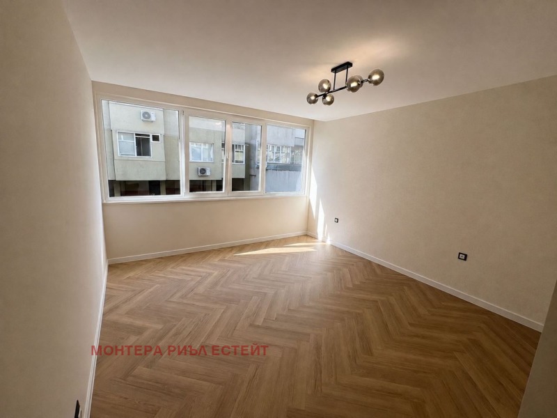 Продава 3-СТАЕН, град Варна, Лятно кино Тракия • 255000 € • 95465976 1 — Holmes.bg Продава 3-СТАЕН, град Варна, Лятно кино Тракия • 255000 € • 95465976 1
