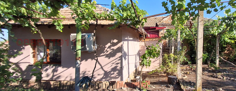 Продава КЪЩА, област Варна, гр. Провадия • 40000 € • 41645398 1 — Holmes.bg Продава КЪЩА, област Варна, гр. Провадия • 40000 € • 41645398 1