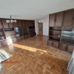 3-СТАЕН, 108 m2 - Holmes.bg 3-СТАЕН, 108 m2