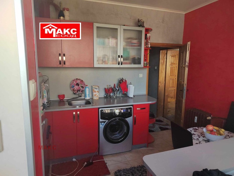 Продава 2-СТАЕН, град Перник, Димова махала • 90000 € • 66173228 1 — Holmes.bg Продава 2-СТАЕН, град Перник, Димова махала • 90000 € • 66173228 1