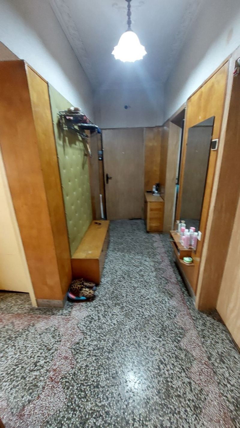 Продава 4-СТАЕН, град Плевен, Идеален център • 150000 € • 89481291 1 — Holmes.bg Продава 4-СТАЕН, град Плевен, Идеален център • 150000 € • 89481291 1
