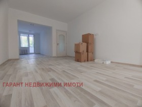 3-СТАЕН, 75 m2 - Holmes.bg 3-СТАЕН, 75 m2