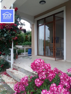 Обява Продава КЪЩА,с. Близнаци, област Варна