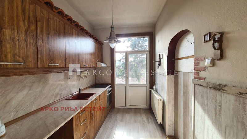 Продава ЕТАЖ ОТ КЪЩА, област София, гр. Ихтиман • 85000 € • 28495249 1 — Holmes.bg Продава ЕТАЖ ОТ КЪЩА, област София, гр. Ихтиман • 85000 € • 28495249 1