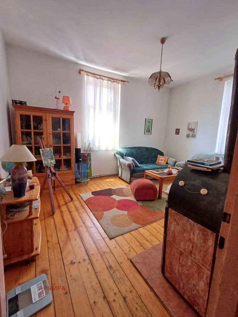 Продава 3-СТАЕН, град София, Банишора • 330000 € / 645423.90 лв. • 91501928 1 — Holmes.bg Продава 3-СТАЕН, град София, Банишора • 330000 € / 645423.90 лв. • 91501928 1