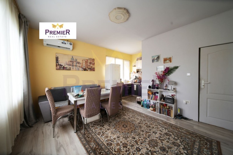 Продава КЪЩА, област Варна, с. Китка • 103000 € / 201450.49 лв. • 89574753 1 — Holmes.bg Продава КЪЩА, област Варна, с. Китка • 103000 € / 201450.49 лв. • 89574753 1