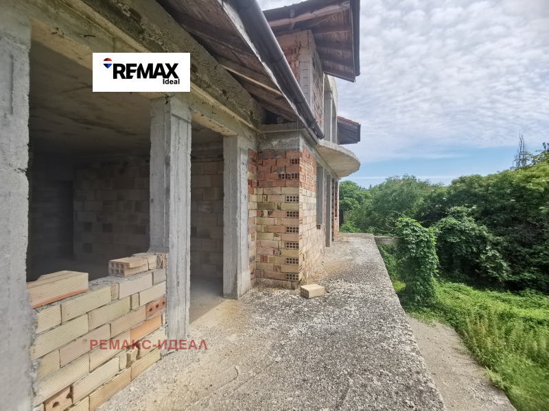 Продава КЪЩА, област Варна, с. Аврен • 99900 € / 195387.42 лв. • 61233951 1 — Holmes.bg Продава КЪЩА, област Варна, с. Аврен • 99900 € / 195387.42 лв. • 61233951 1