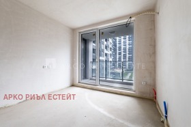 Обява Продава 3-СТАЕН,град София, Банишора