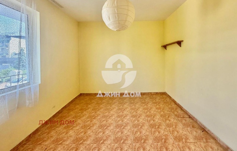 Продава МНОГОСТАЕН, област Бургас, с. Равда • 141000 € / 275772.03 лв. • 57506219 1 — Holmes.bg Продава МНОГОСТАЕН, област Бургас, с. Равда • 141000 € / 275772.03 лв. • 57506219 1