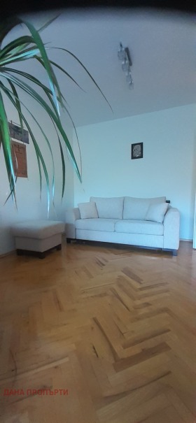 Продава 3-стаен, град Варна