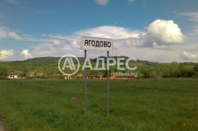 ПАРЦЕЛ, 910 m2 - Holmes.bg ПАРЦЕЛ, 910 m2