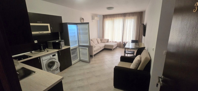 Продава 2-СТАЕН, област Бургас, с. Равда • 92000 € / 179936.36 лв. • 51716675 1 — Holmes.bg Продава 2-СТАЕН, област Бургас, с. Равда • 92000 € / 179936.36 лв. • 51716675 1