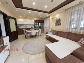 Обява Продава КЪЩА,град Варна, с. Тополи>