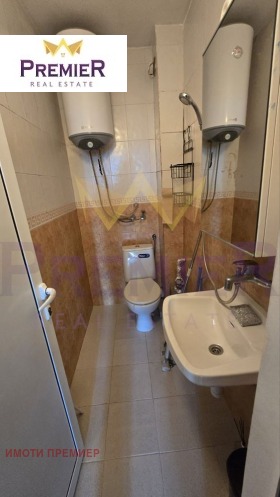 Обява Продава 3-СТАЕН,град Варна, Колхозен пазар>