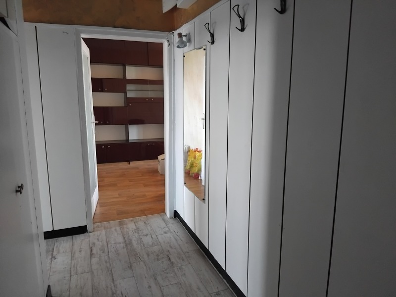 Продава 2-СТАЕН, град Русе, Възраждане • 129000 € • 24954455 1 — Holmes.bg Продава 2-СТАЕН, град Русе, Възраждане • 129000 € • 24954455 1