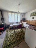 Продава КЪЩА, област Ловеч, гр. Априлци • 85000 € / 166245.55 лв. • 92069818 13 — Holmes.bg Продава КЪЩА, област Ловеч, гр. Априлци • 85000 € / 166245.55 лв. • 92069818 13