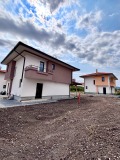 Продава КЪЩА, област София, гр. Божурище • 377000 € • 48385274 10 — Holmes.bg Продава КЪЩА, област София, гр. Божурище • 377000 € • 48385274 10