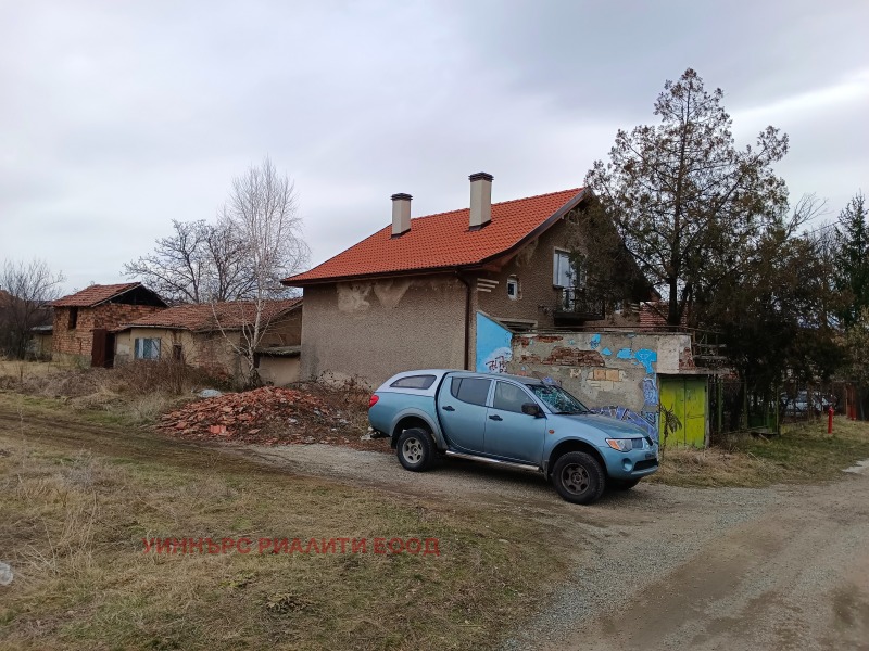 Продава КЪЩА, област Перник, с. Долна Диканя • 150000 € / 293374.50 лв. • 95654398 1 — Holmes.bg Продава КЪЩА, област Перник, с. Долна Диканя • 150000 € / 293374.50 лв. • 95654398 1
