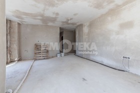 Продава 2-стаен, град Варна