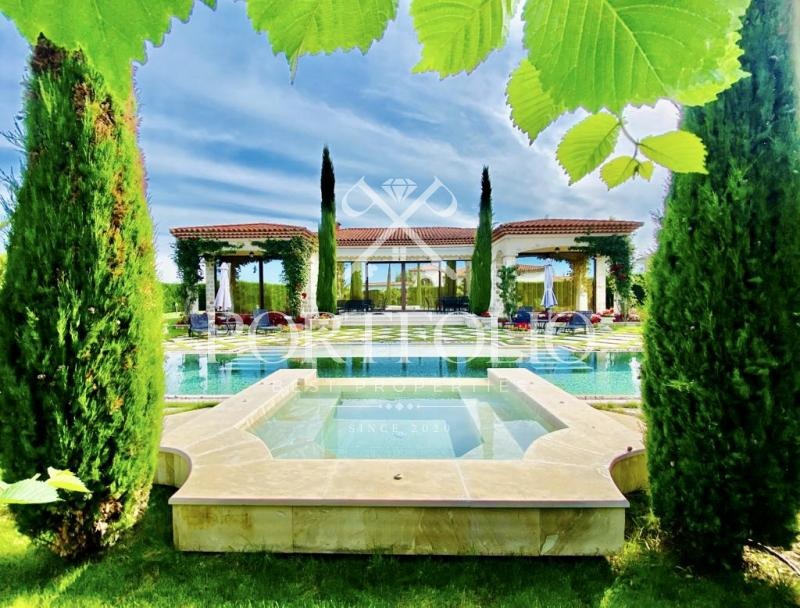 Продава КЪЩА, област Бургас, к.к. Слънчев бряг • 950000 € / 1858038.50 лв. • 82513815 1 — Holmes.bg Продава КЪЩА, област Бургас, к.к. Слънчев бряг • 950000 € / 1858038.50 лв. • 82513815 1