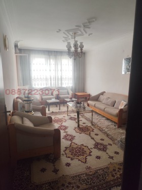 3-СТАЕН, 81 m2 - Holmes.bg 3-СТАЕН, 81 m2