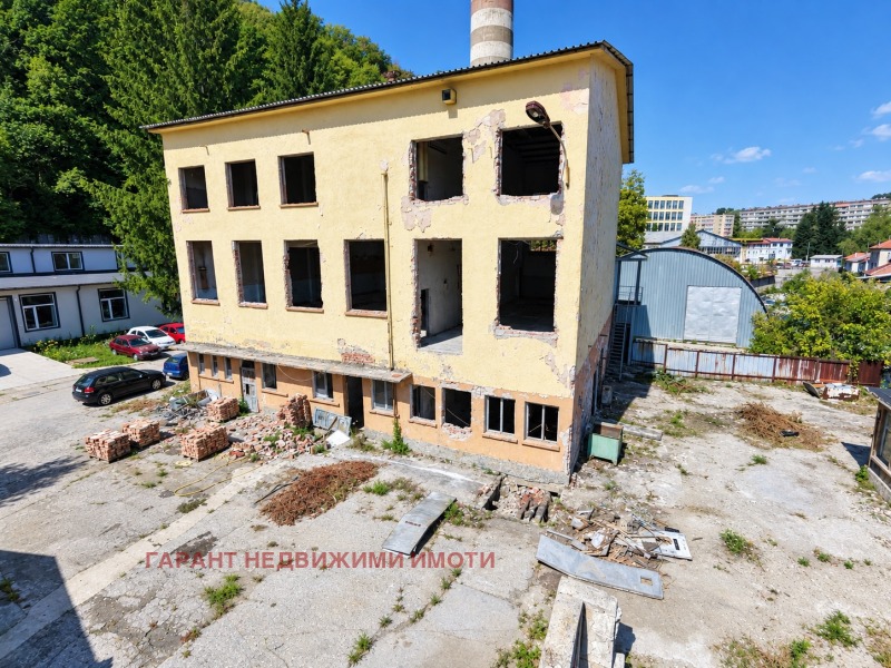 Продава ПРОМ. ПОМЕЩЕНИЕ, град Габрово, Бичкиня • 170000 € • 87224521 1 — Holmes.bg Продава ПРОМ. ПОМЕЩЕНИЕ, град Габрово, Бичкиня • 170000 € • 87224521 1