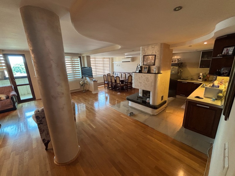 Продава МЕЗОНЕТ, град Бургас, Център • 523000 € / 1022899.09 лв. • 35170991 1 — Holmes.bg Продава МЕЗОНЕТ, град Бургас, Център • 523000 € / 1022899.09 лв. • 35170991 1