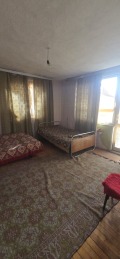 Продава КЪЩА, област Перник, с. Долни Раковец • 135000 € • 84386293 3 — Holmes.bg Продава КЪЩА, област Перник, с. Долни Раковец • 135000 € • 84386293 3