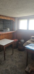 Продава КЪЩА, област Перник, с. Долни Раковец • 135000 € • 84386293 12 — Holmes.bg Продава КЪЩА, област Перник, с. Долни Раковец • 135000 € • 84386293 12