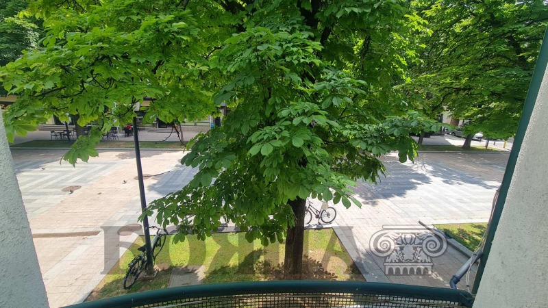 Продава ОФИС, град Русе, Център • 53000 € / 103658.99 лв. • 35544524 1 — Holmes.bg Продава ОФИС, град Русе, Център • 53000 € / 103658.99 лв. • 35544524 1