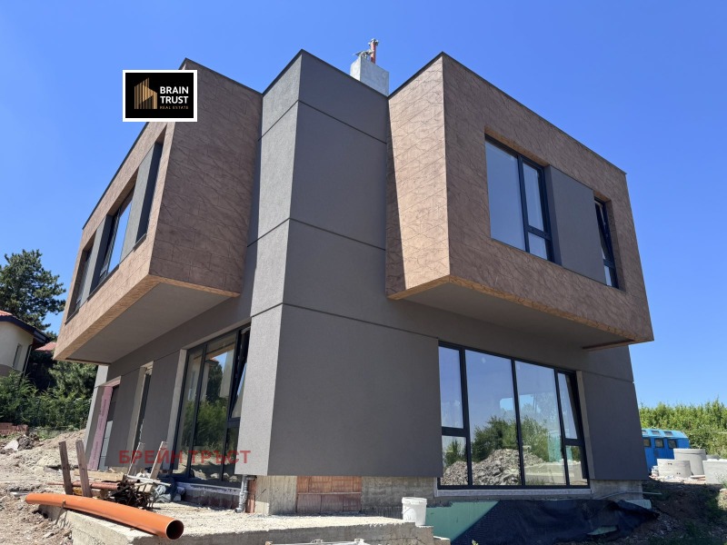 Продава КЪЩА, град София, гр. Банкя • 800000 € / 1564664.00 лв. • 91912426 1 — Holmes.bg Продава КЪЩА, град София, гр. Банкя • 800000 € / 1564664.00 лв. • 91912426 1