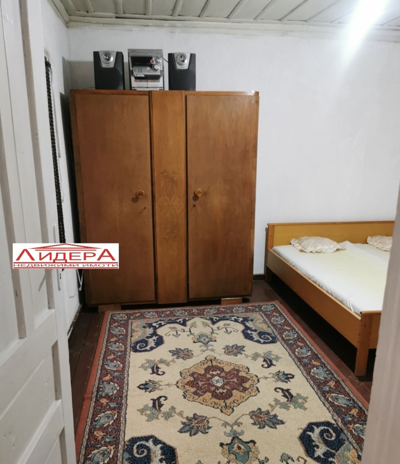 Продава КЪЩА, област Пловдив, с. Голям чардак • 79900 € / 156270.82 лв. • 56795222 1 — Holmes.bg Продава КЪЩА, област Пловдив, с. Голям чардак • 79900 € / 156270.82 лв. • 56795222 1