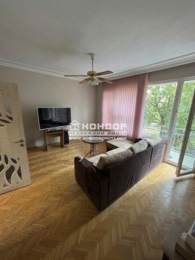 Продава 3-стаен, град Пловдив