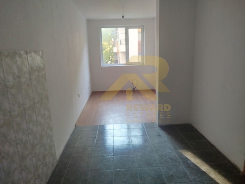 Продава 3-СТАЕН, град София, Белите брези • 203000 € / 397033.49 лв. • 10674637 1 — Holmes.bg Продава 3-СТАЕН, град София, Белите брези • 203000 € / 397033.49 лв. • 10674637 1