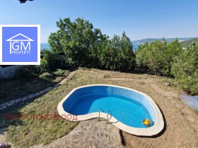 Обява Продава КЪЩА,гр. Балчик, област Добрич