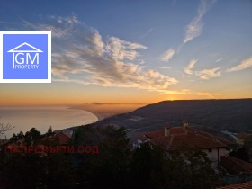 Обява Продава КЪЩА,гр. Балчик, област Добрич