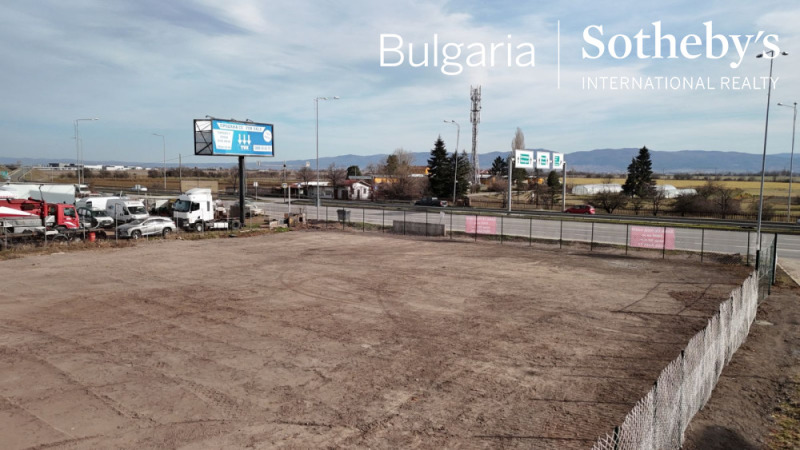 Продава ПАРЦЕЛ, град София, Враждебна • 3337034 € / 6526671.21 лв. • 88642078 1 — Holmes.bg Продава ПАРЦЕЛ, град София, Враждебна • 3337034 € / 6526671.21 лв. • 88642078 1