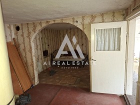 Продава КЪЩА | Imot.bg — малка снимка 8