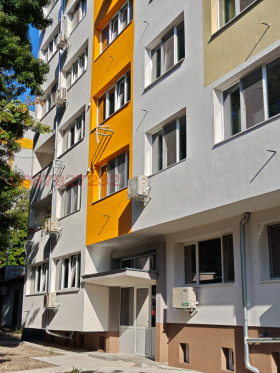 1-СТАЕН, 42 m2 - Holmes.bg 1-СТАЕН, 42 m2