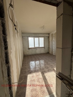 Обява Продава 1-СТАЕН,град Перник, Изток