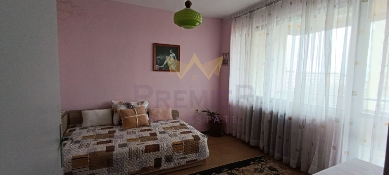 Продава 4-СТАЕН, град Пловдив, Център • 220000 € / 430282.60 лв. • 22104874 1 — Holmes.bg Продава 4-СТАЕН, град Пловдив, Център • 220000 € / 430282.60 лв. • 22104874 1